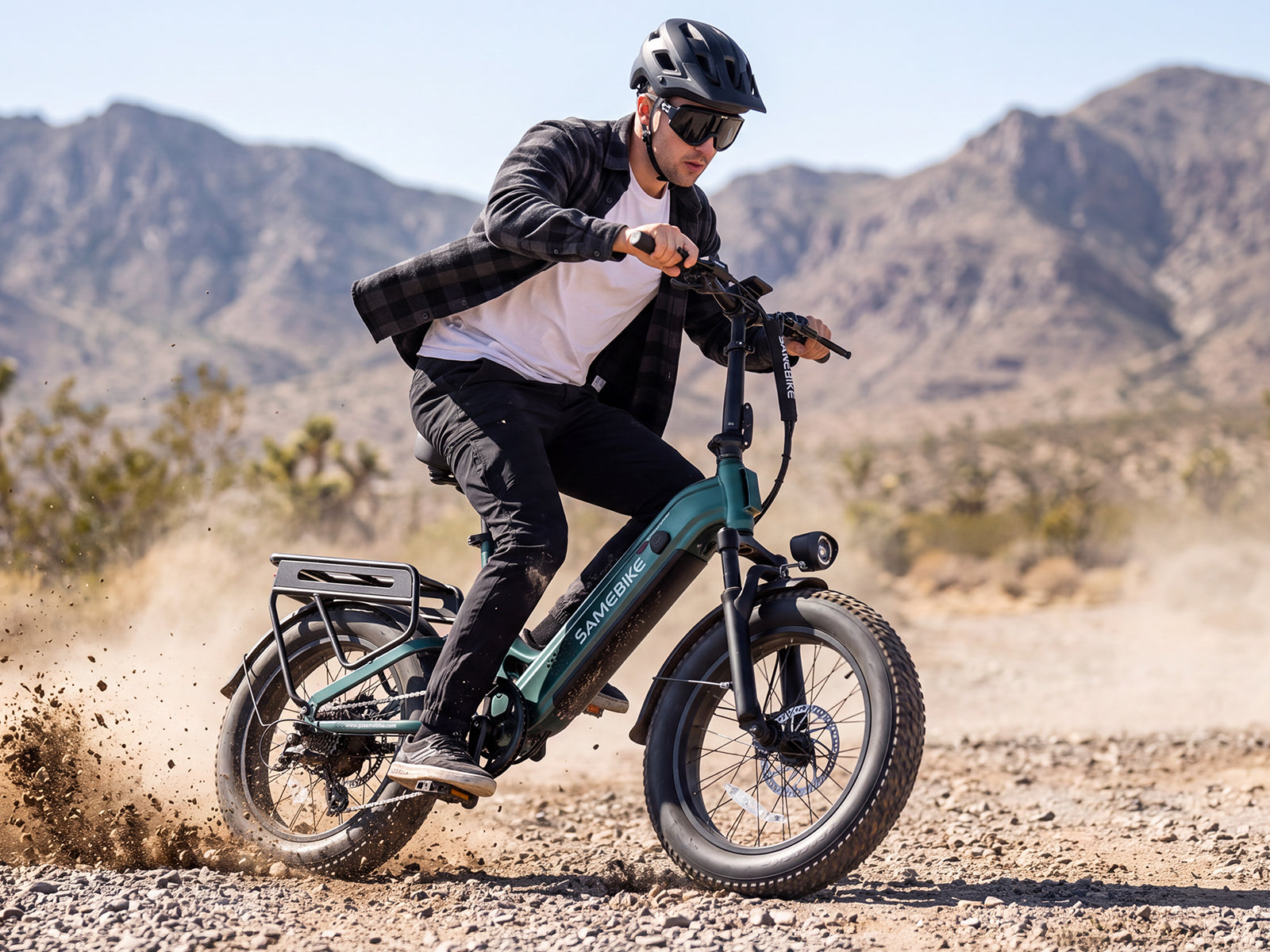 VOYAGER Large Battery Fat Tire Powerful Peak 1500W City Electric Bike