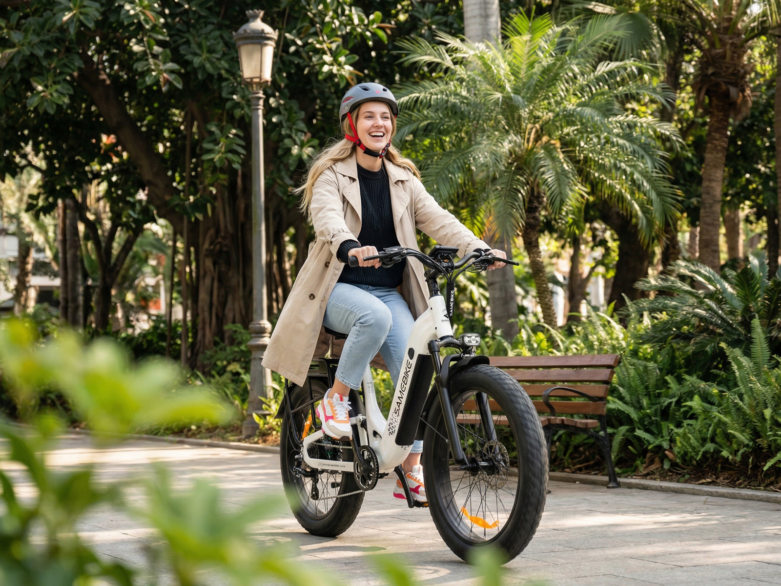CREST Large Battery Fat Tire Powerful Peak 1800W Mountain Electric Bike